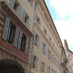 Le Vieux Port شقة *