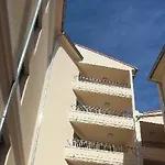 Le Vieux Port * كان