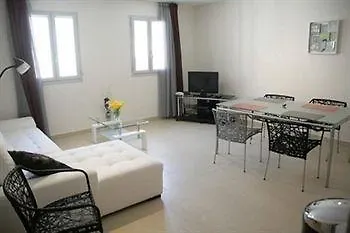 Le Vieux Port Апартаменты