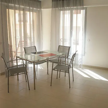 Le Vieux Port Apartment