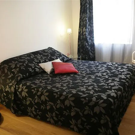 Апартаменты Le Vieux Port Канны