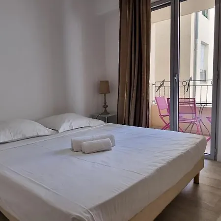 Le Vieux Port Apartment