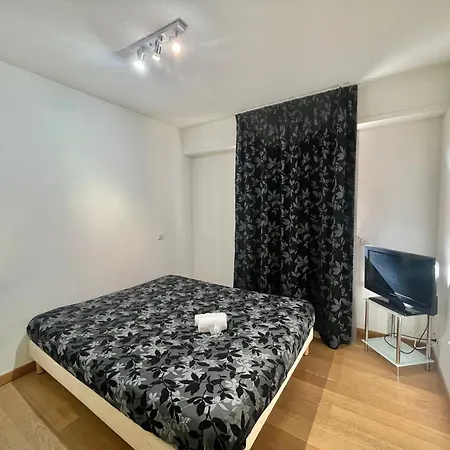 Le Vieux Port Apartment *
