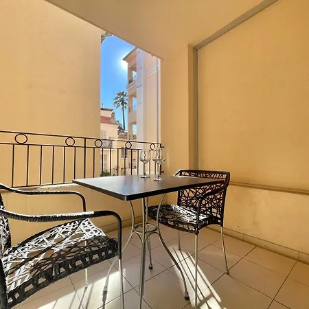 Апартаменты Le Vieux Port