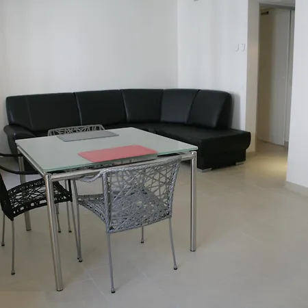 Le Vieux Port Канны