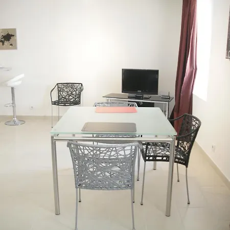 Апартаменты Le Vieux Port *