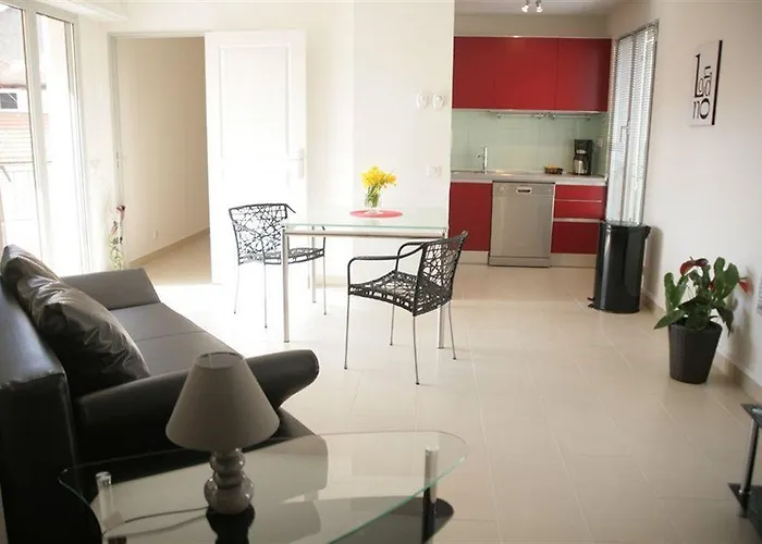 Le Vieux Port Apartment