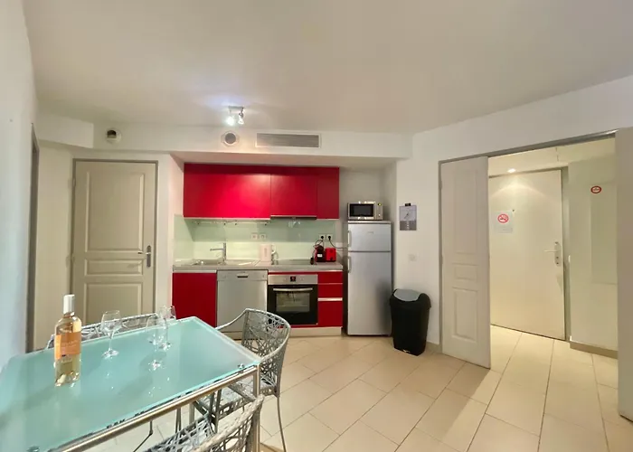 Le Vieux Port Apartment Cannes