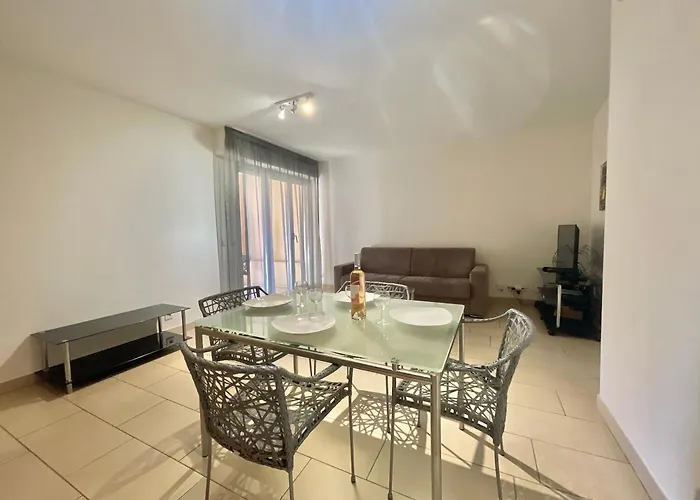 Le Vieux Port Apartment *