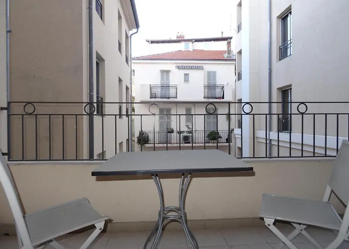 Le Vieux Port Apartment Cannes